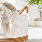 Panier à linge en osier blanc