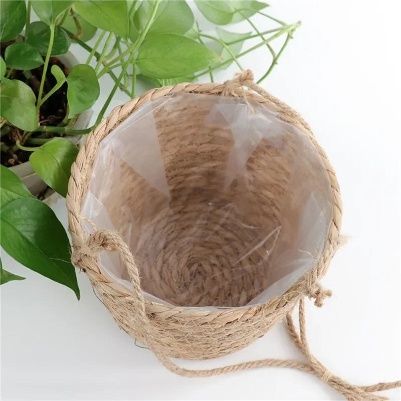 Petit panier suspendu pour plante
