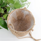Petit panier suspendu pour plante