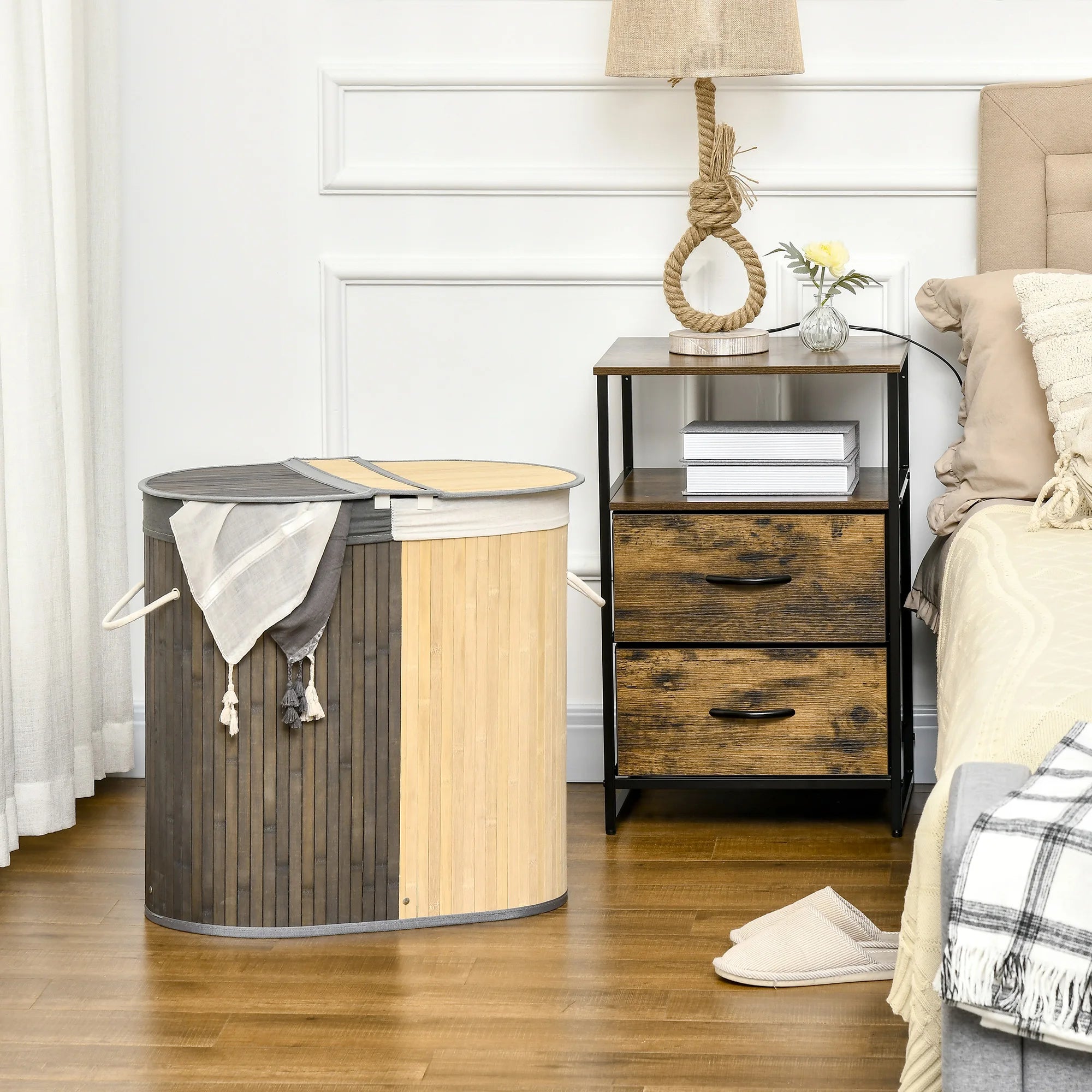 Panier à linge sale en bois