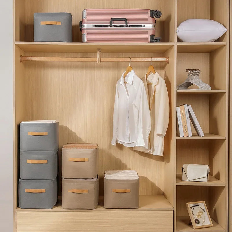 Panier de rangement de serviette pour salle de bain