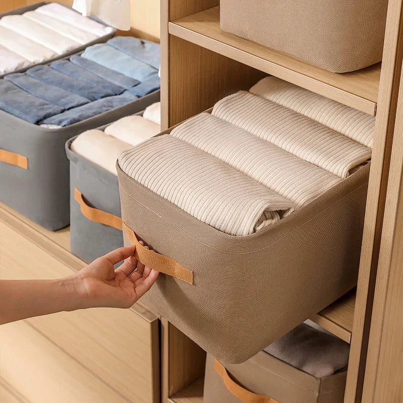 Panier de rangement de serviette pour salle de bain