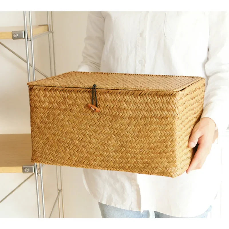Grand panier en osier avec couvercle