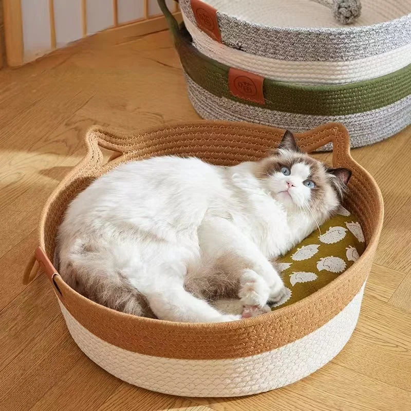 Panier pour chat en rotin