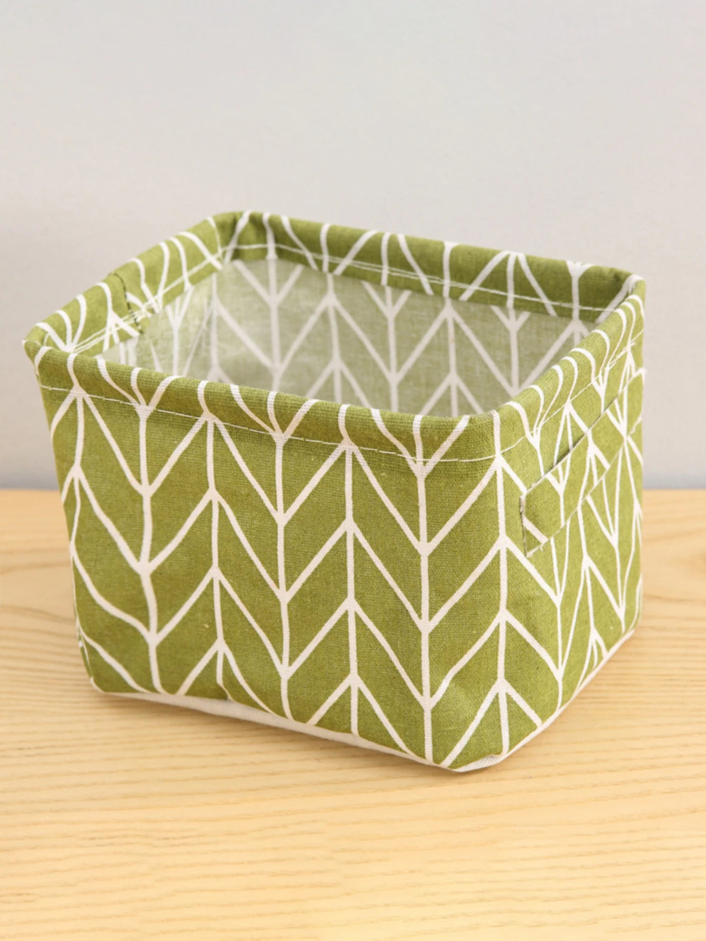 Petit panier de rangement salle de bain