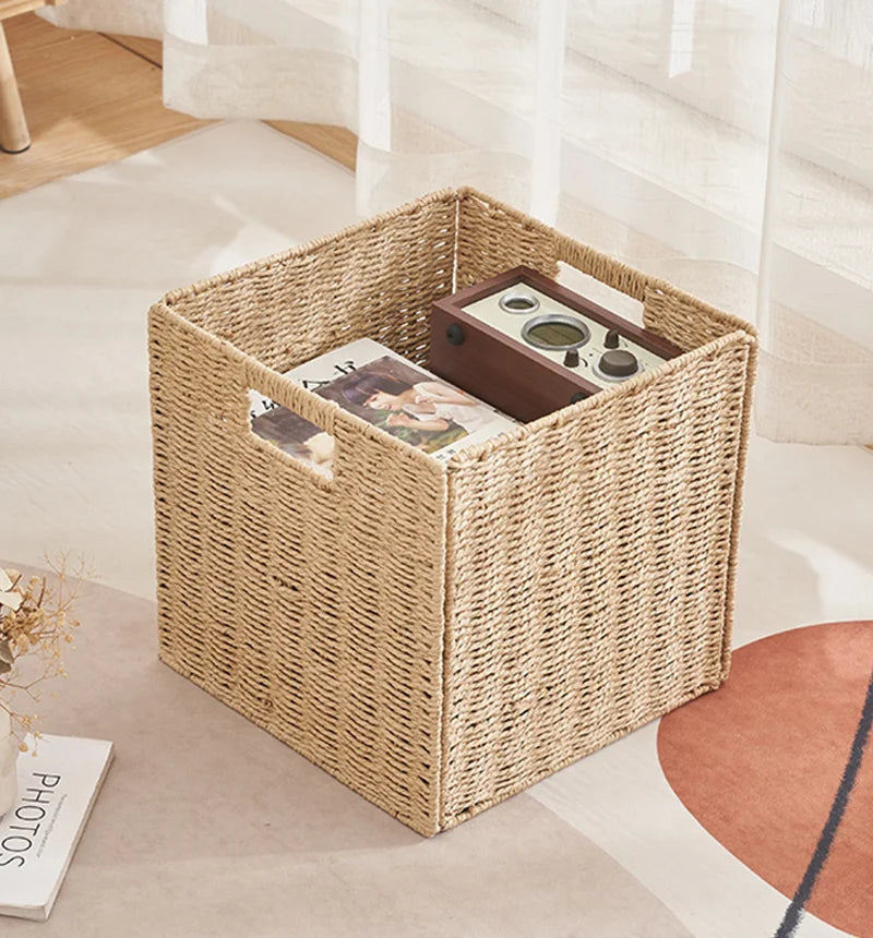 Grand panier en osier carré