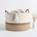 Panier à linge en osier blanc