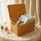 Panier de rangement avec couvercle en osier